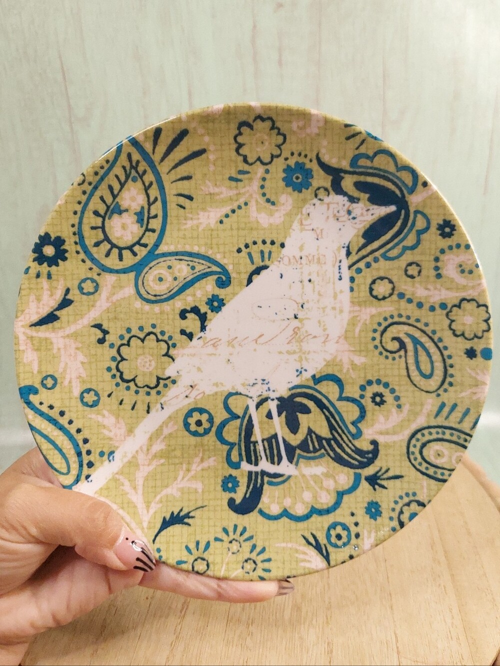 pier 1 blue green paisley bird salad/dessert plate